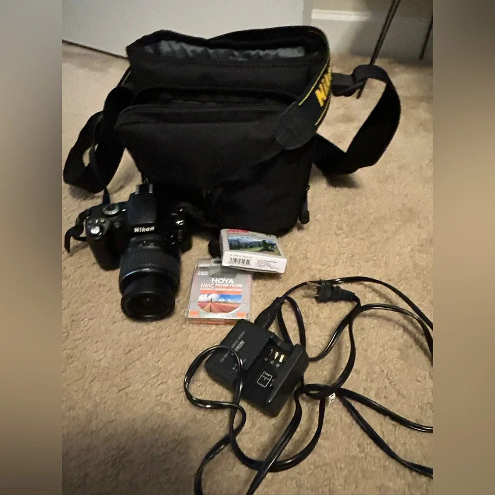 NIKON CAMERA